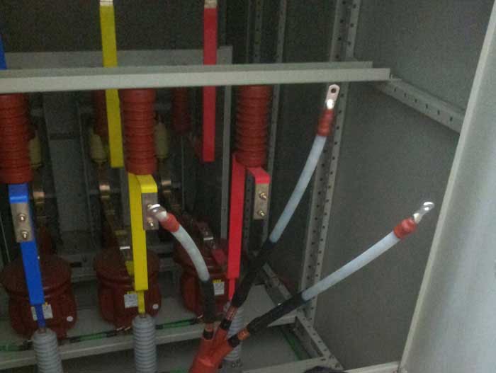 Đầu Cáp ABB Co Nhiệt Trong Nhà 1Pha 240mm2 24kV (Indoor)