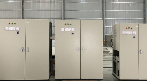 Tủ Tổng Hạ Thế 630A-700A 3Pha - Tủ Tụ Bù 150kVAR