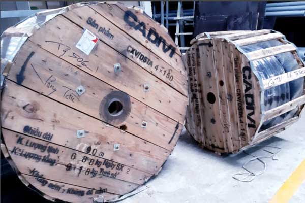 Giá Cáp Điện Lực Có Giáp Bảo Vệ CADIVI: CXV/DSTA 4x150 - 0,6/1 kV