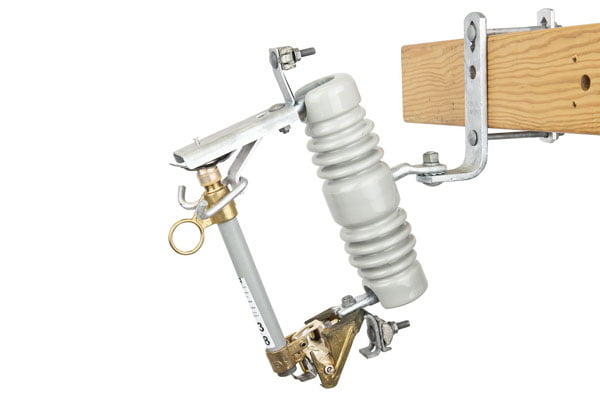 Cập Nhật Giá: FCO 200A 27kV (Sứ) Hãng Hubbell/ AB Chance