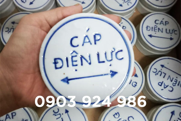 mốc sứ cảnh báo cáo cáp ngầm điện lực trung thế