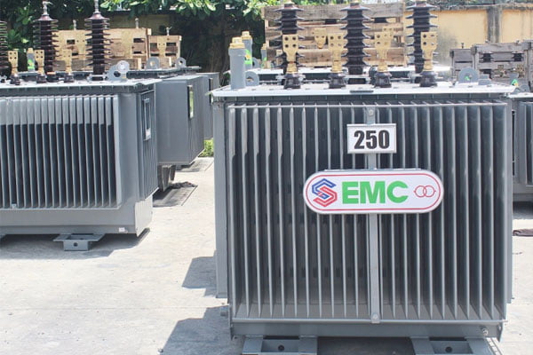 Máy biến áp 3 pha 250kVA hãng EMC Cơ điện Thủ Đức