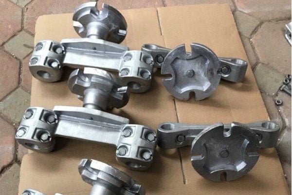 Các Loại Kẹp Cực Sứ Đỡ 1 Dây - 2 Dây (Giá Tốt)