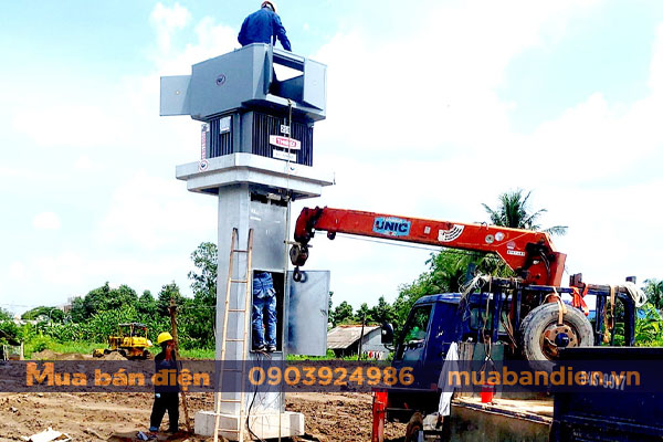 Trụ thép đơn thân đỡ máy biến áp 100 - 800kVA