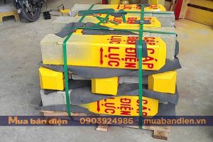 Cọc bê tông cảnh báo cáp ngầm điện lực không chân đế