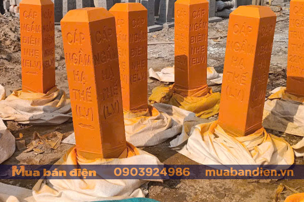Mốc bê tông cảnh báo cáp ngầm hạ thế