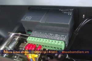 Lắp đặt Flair 22D cho tủ trung thế Schneider